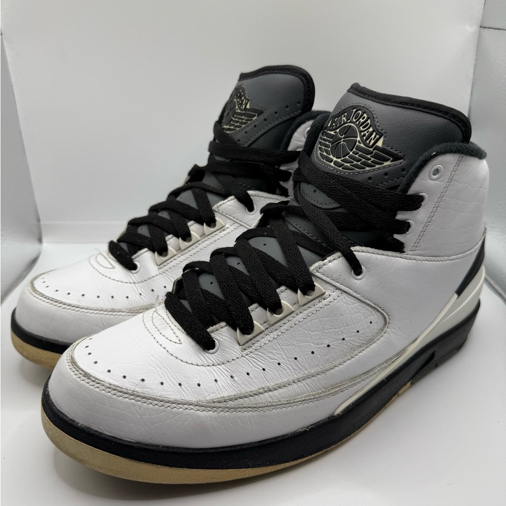 Size 9.5 - Air Jordan 2 Retro Wing It